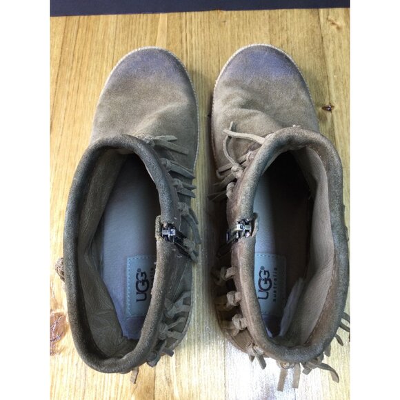 Ugg Australia Brown Suede Fringe Ankle Boots Moccasins Womens Size 7 - Picture 3 of 7